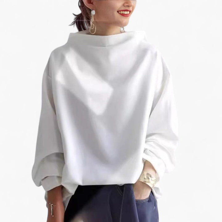 LAIMA | Pull doux avec col montant