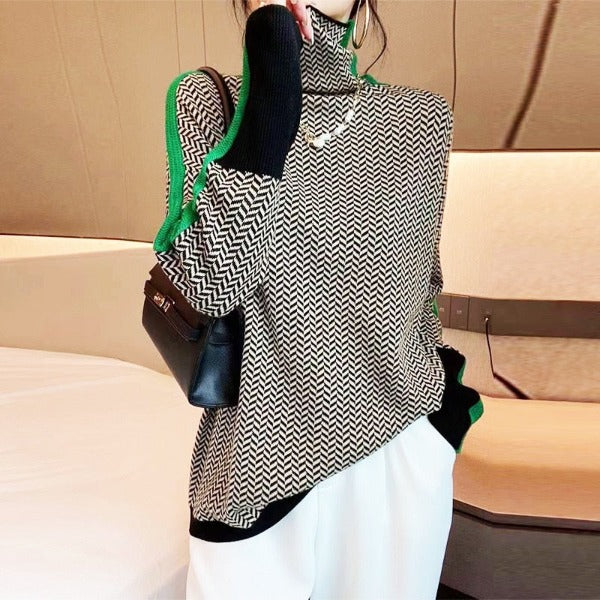 AMIRA | Pull à col roulé à rayures contrastantes