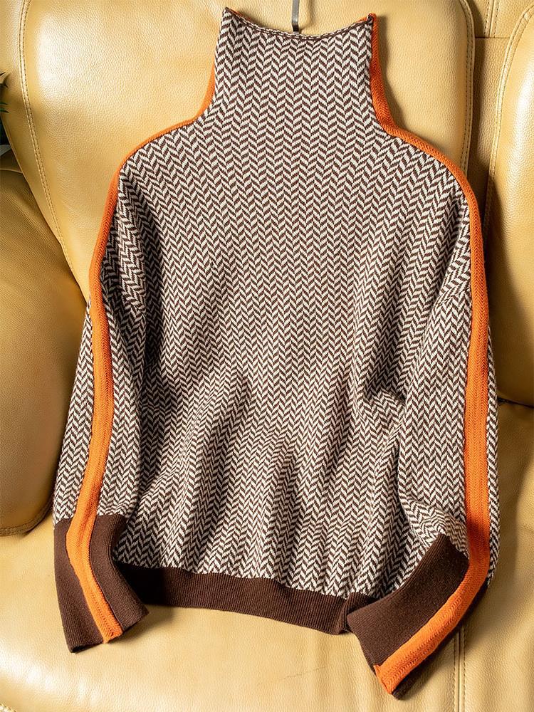 AMIRA | Pull à col roulé à rayures contrastantes